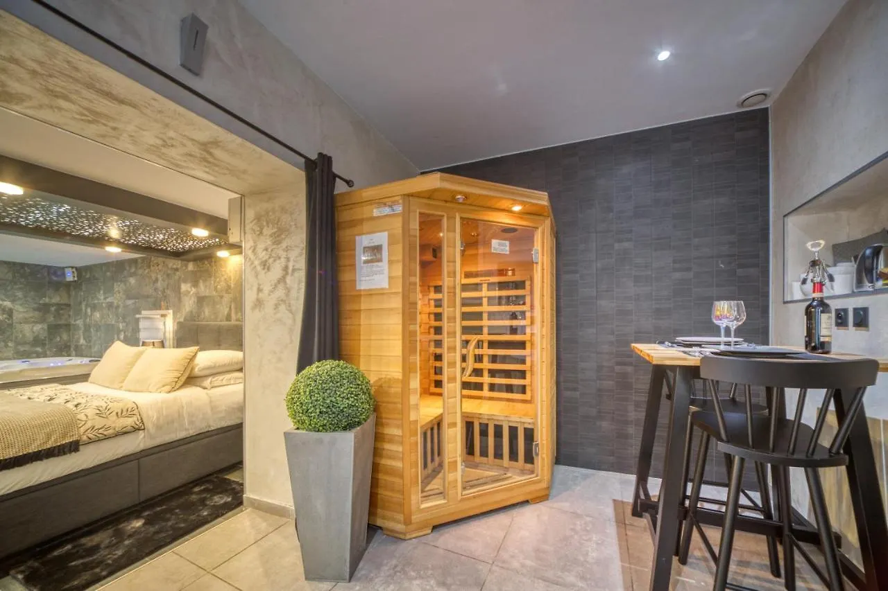 Appartement L'Eden Love - Jacuzzi / Sauna Grenoble