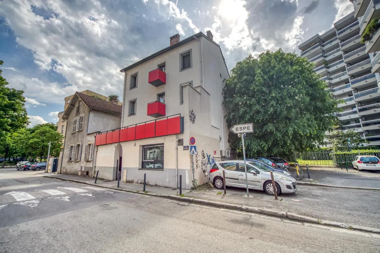 Appartement L'Eden Love - Jacuzzi / Sauna Grenoble