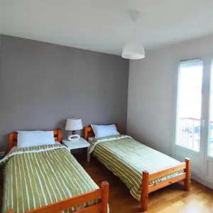 76m2 Lumineux Centre Garage Prive 3ieme Etage Sans Ascenseur Appartement Fougères